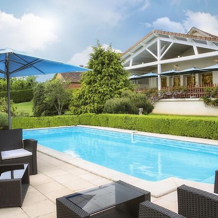Logis Hotel-Restaurant Les Voyageurs La Coquille Εξωτερικό φωτογραφία